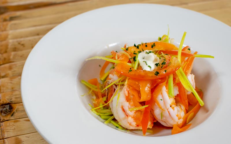 PalmBeach Tropical Restaurant | Steamed Prawns with Vegetable Citronette | delicately steamed prawns served in a salad with a citronette of carrots, leeks, tomatoes accompanied by mayonnaise, balsamic vinegar and extra virgin olive oil