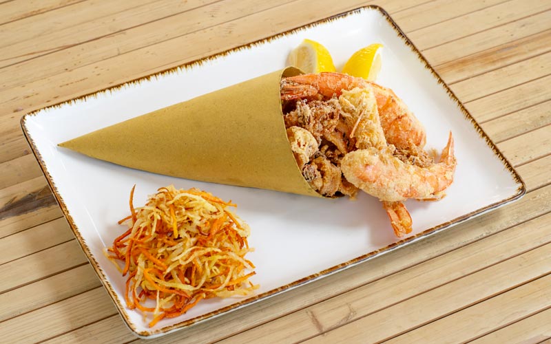 PalmBeach Tropical Restaurant | Italian-Style Mixed Fried | with prawns, squid, diced fish and crispy vegetables