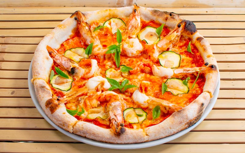PalmBeach Tropical Restaurant | Forrest Gump | tomato, mozzarella, prawns, zucchini, garlic, basil