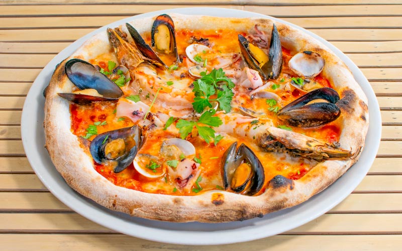 PalmBeach Tropical Restaurant | Frutti di Mare | tomato, mozzarella, seafood, parsley
